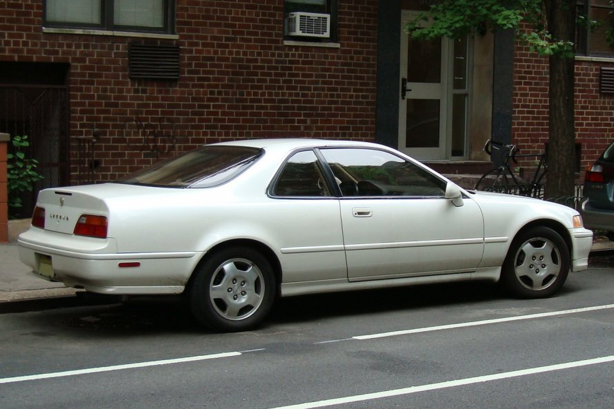 Daewoo Acura Legend