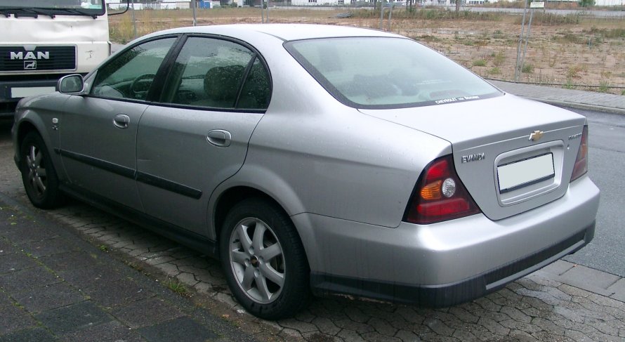 Дэу Эсперо 2005