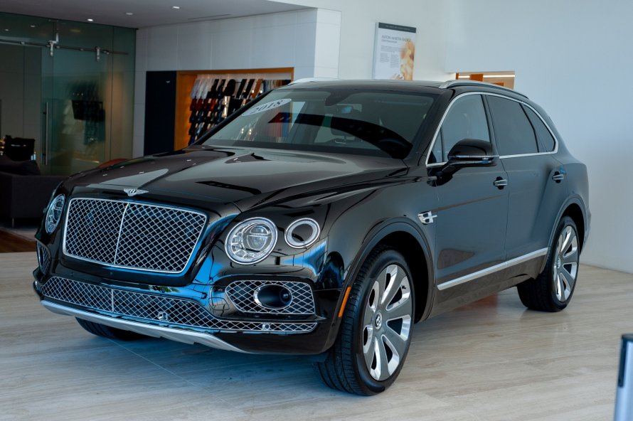 Бентли Bentayga Mulliner