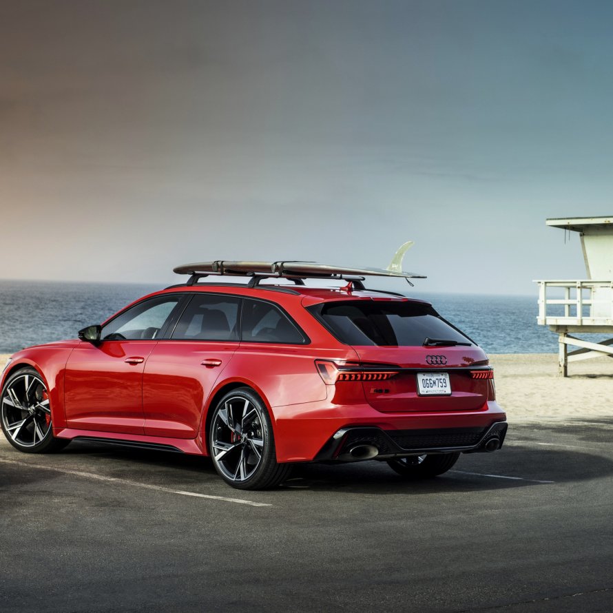 Ауди rs6 2018