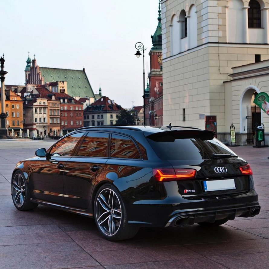 Audi rs6 avant универсал