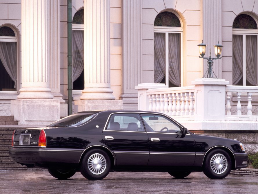 Toyota Crown Majesta 1995