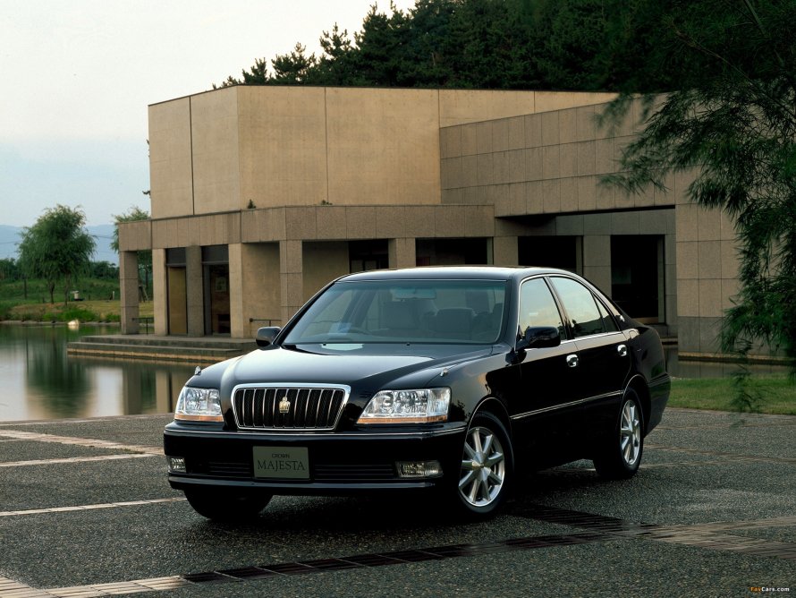 Toyota Crown Majesta 1999