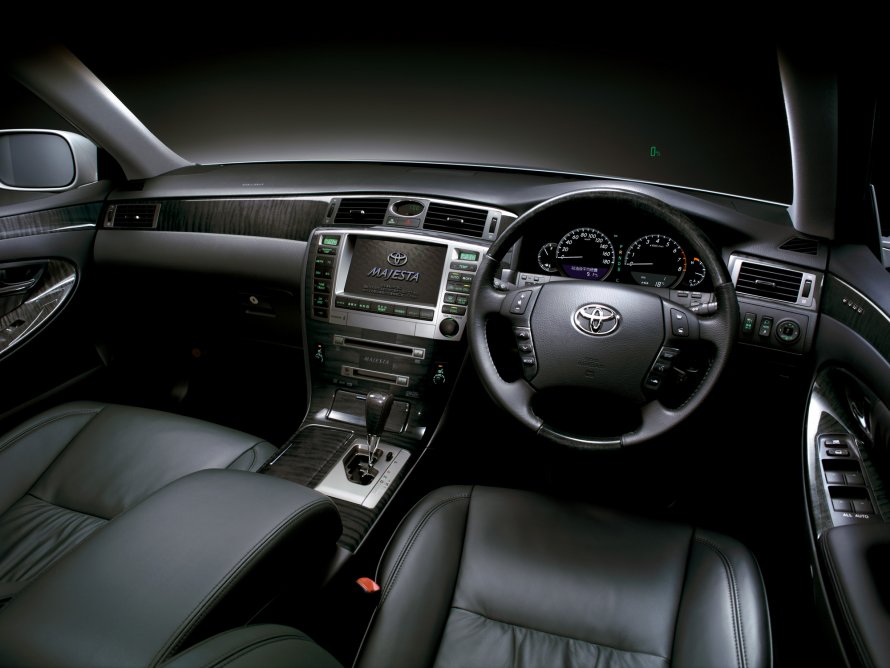 Toyota Crown Majesta 2006
