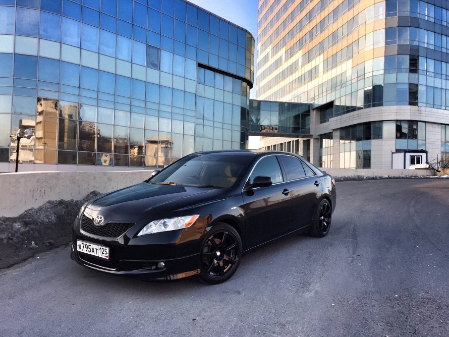 Toyota Camry xv40 черная