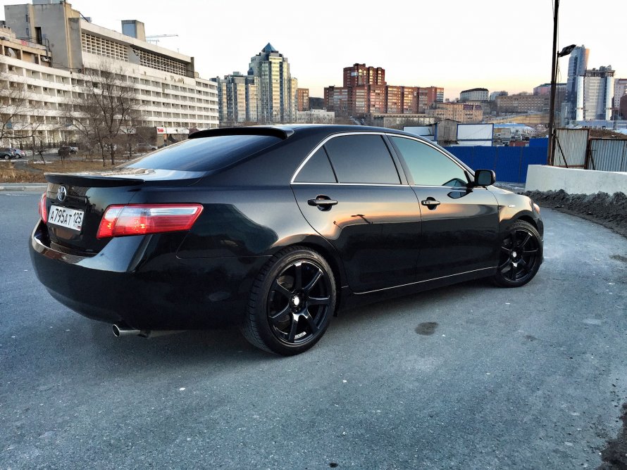 Camry 40 Black Edition
