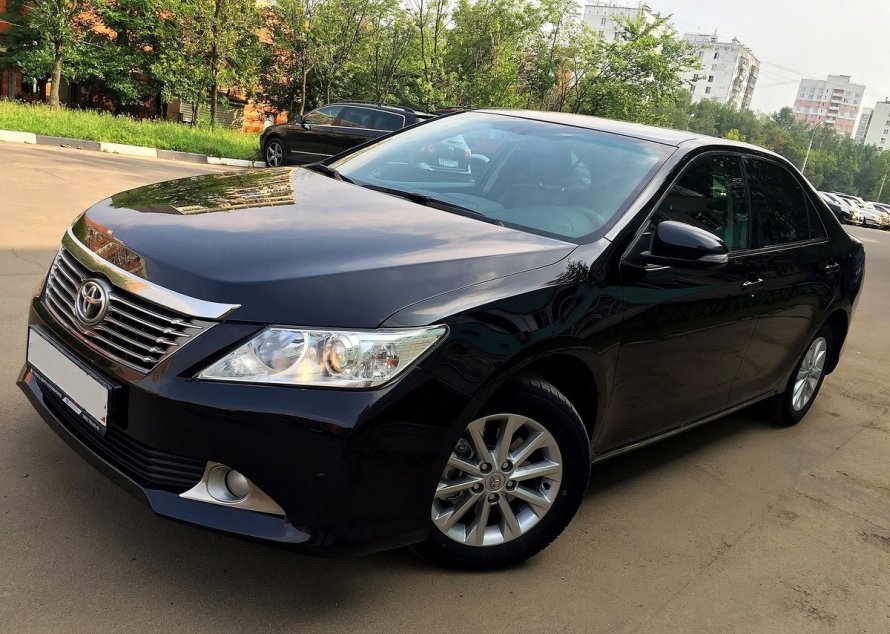 Toyota Camry 50