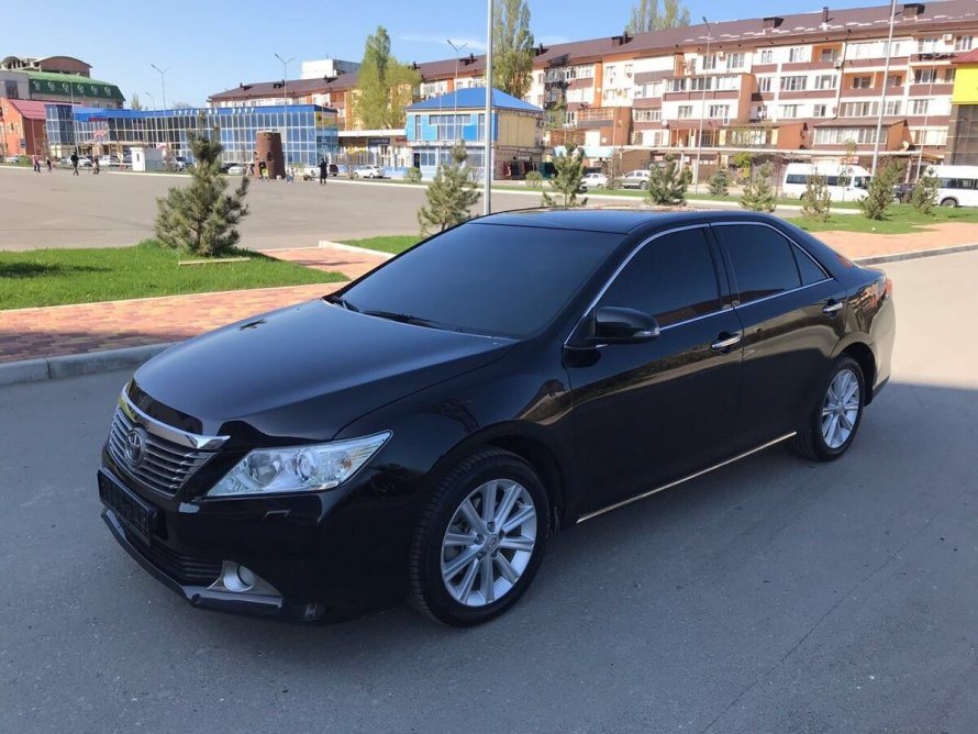 Toyota Camry xv50 Black