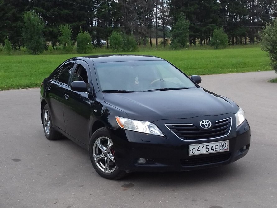 Toyota Camry 2013 черная