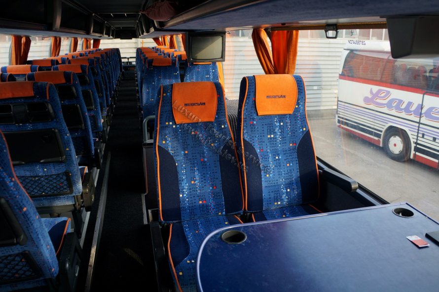 Setra 317 HDH внутри