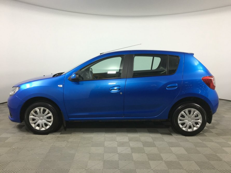 Renault Sandero Stepway голубой