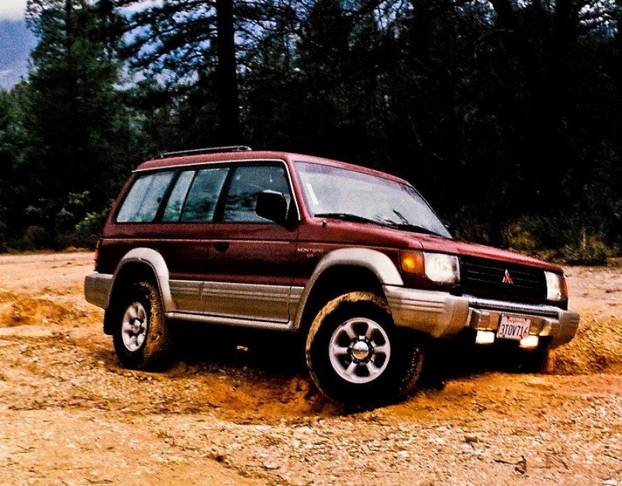Mitsubishi Montero 1996