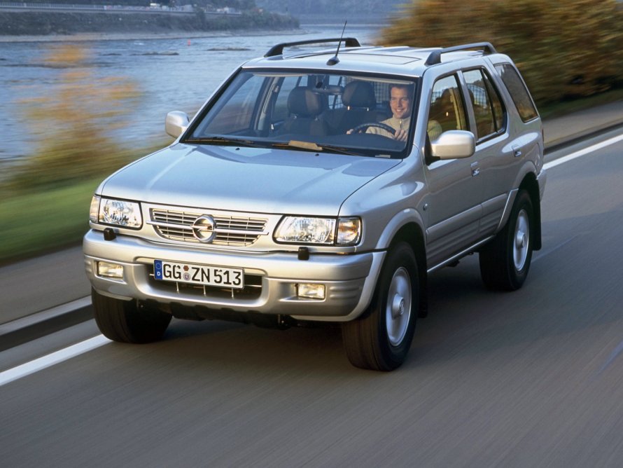 Опель Фронтера 2004
