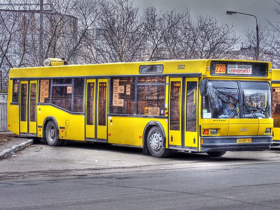 МАЗ 103 новый