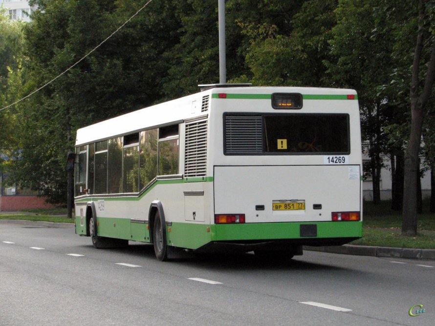 Автобус МАЗ 103 белый