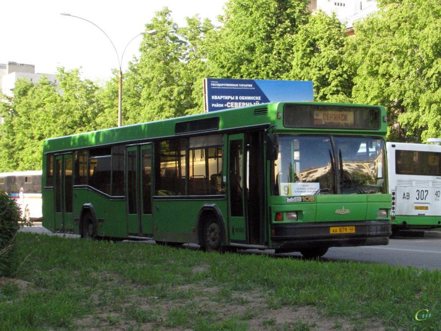 МАЗ 103 2011