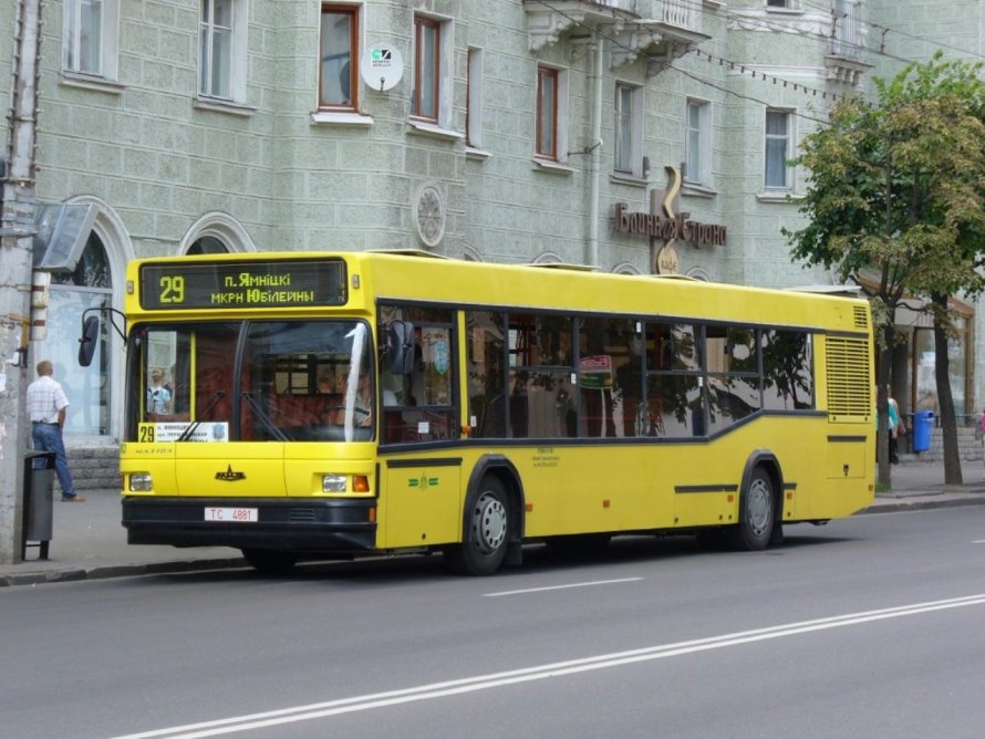 033121 МАЗ 103