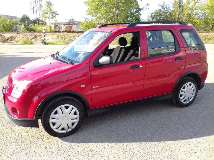 Suzuki Ignis 2006