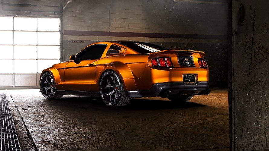 Ford Shelby gt500 золотой