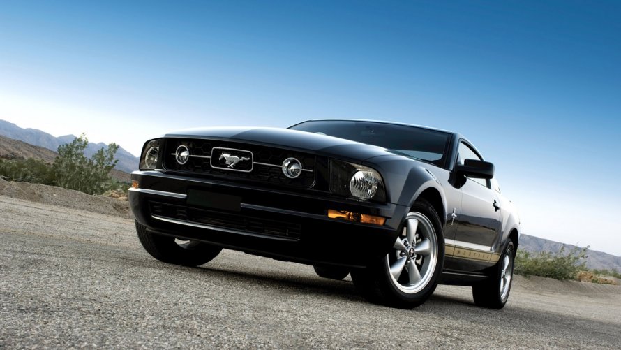 Ford Mustang v 2005 черный Shelby