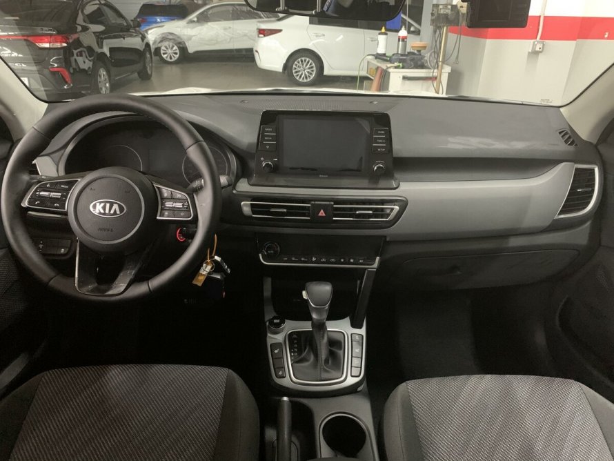 Тест драйв Киа Селтос с двигателем 1.6 автомат