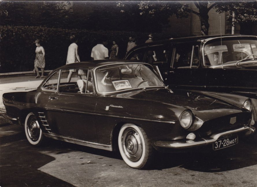 Рено Каравелла 1990