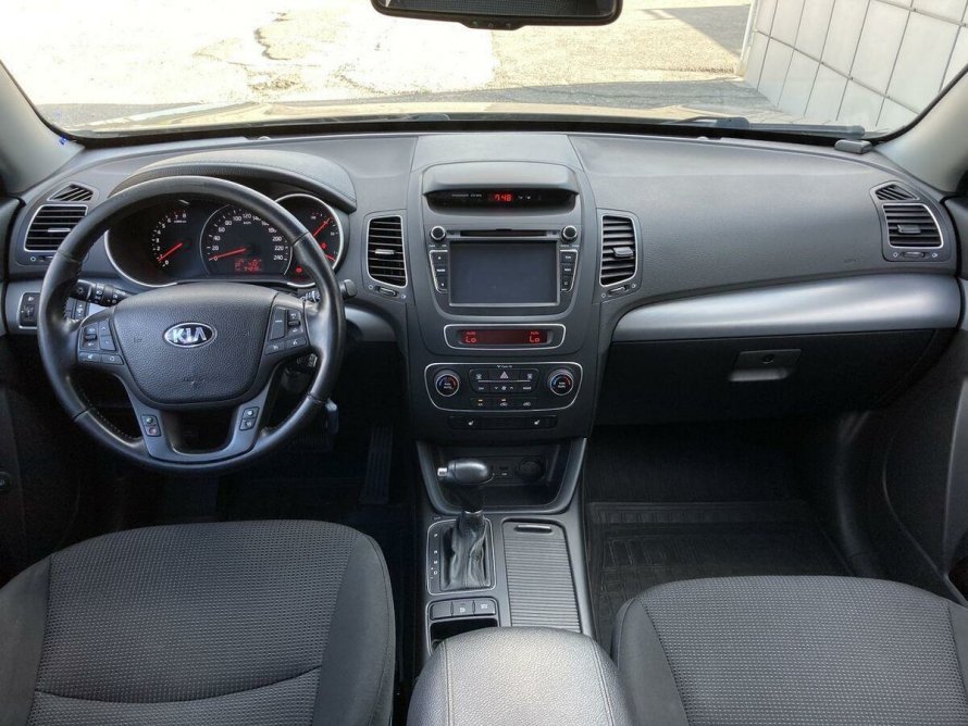 Kia Sorento 2014 салон