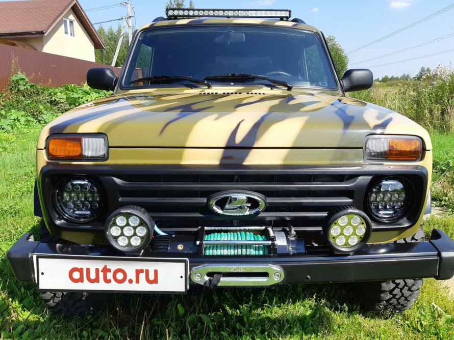 Нива Бронто Борнео