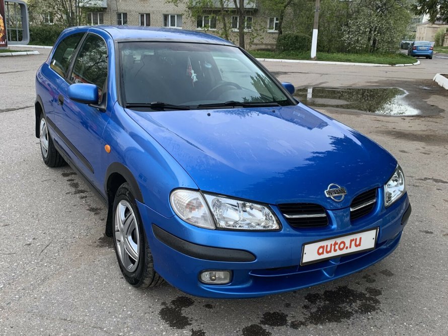 Nissan Almera 2001