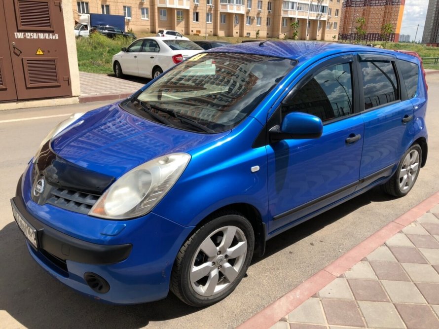 Ниссан ноут 2007 темно синий