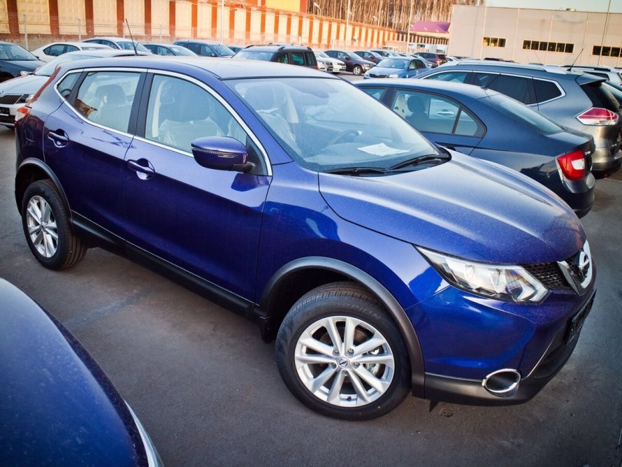 Nissan Qashqai II синий