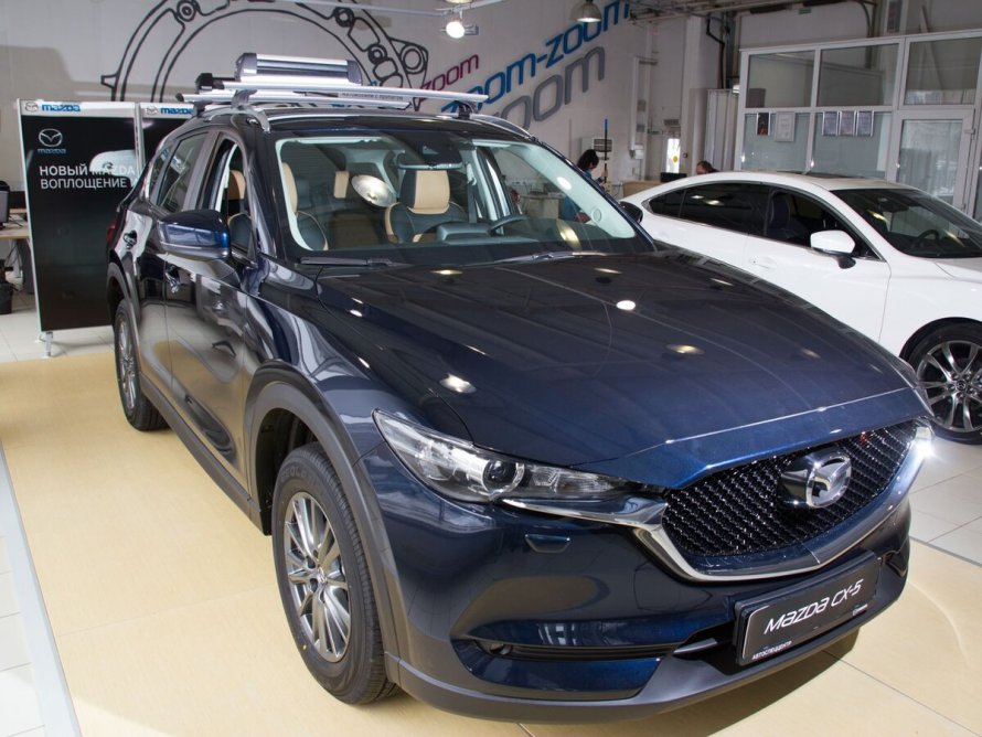 Mazda CX 5 2018 синяя