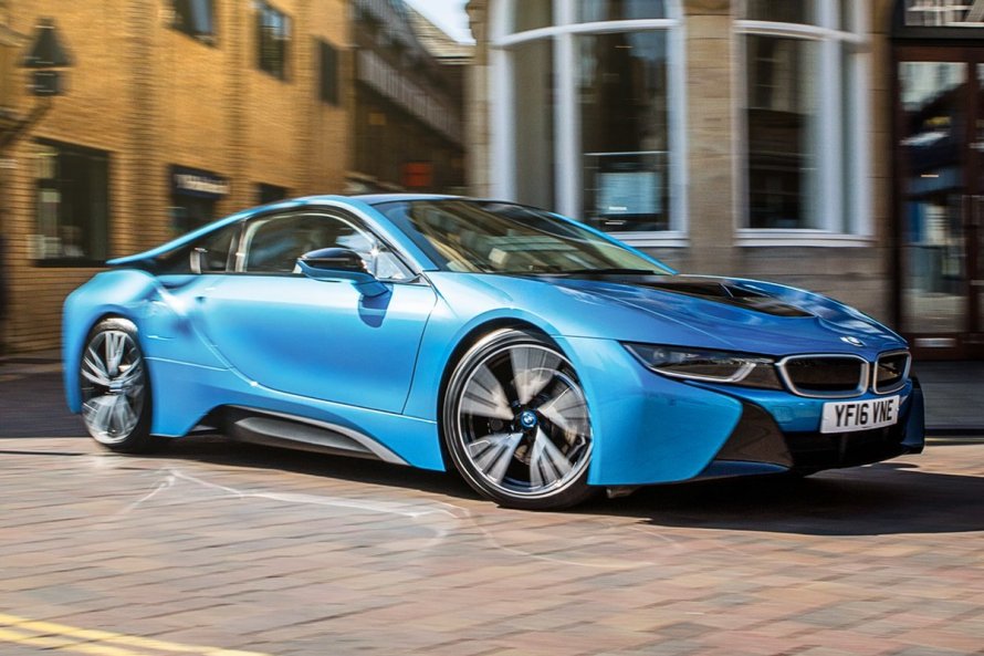 BMW i8 narxi