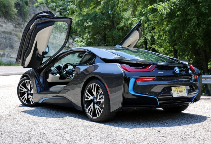 BMW i8 narxi