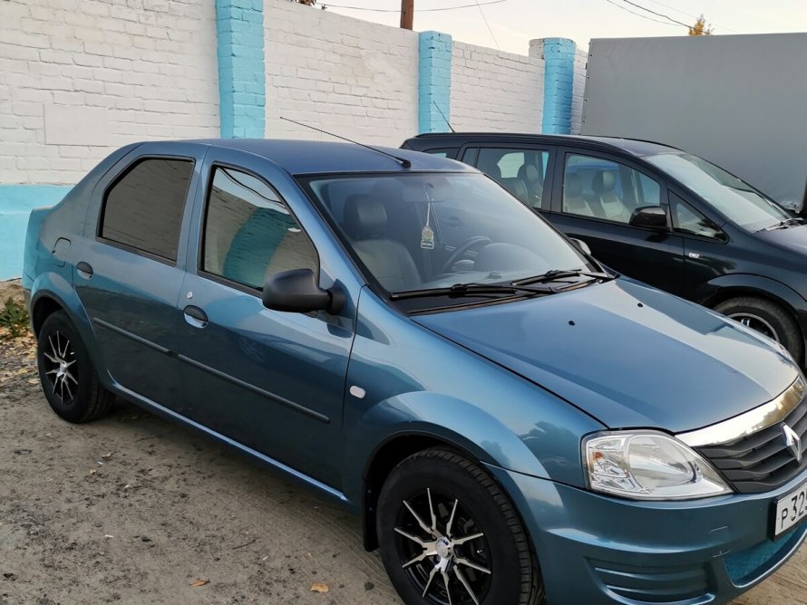 Рено Логан 1 Рестайлинг синий