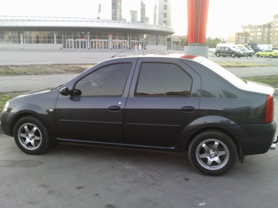 Renault Logan r15