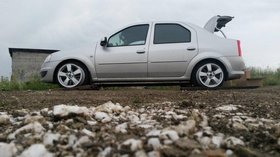 Renault Logan 16 диски