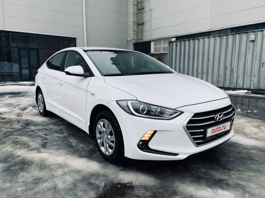 Hyundai Elantra 2016