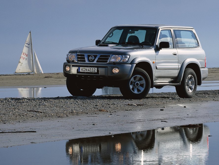 Nissan Patrol y61 3 Door