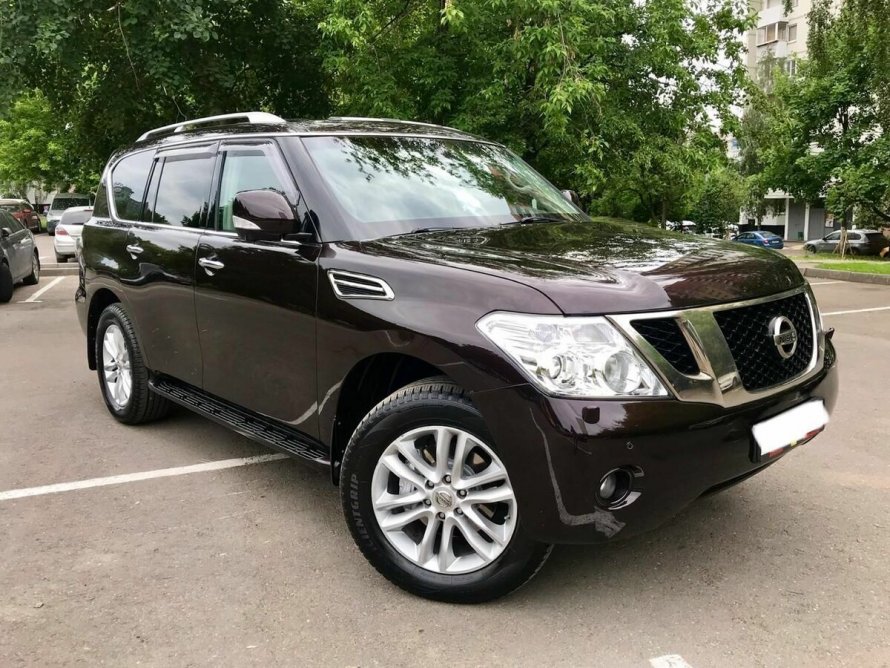 Nissan Patrol vi (y62)