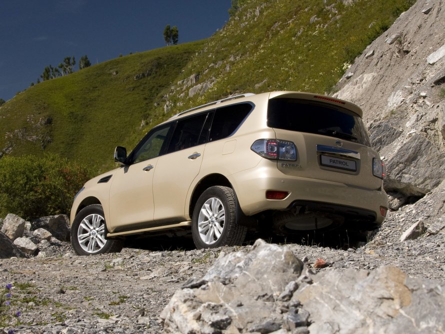 Nissan Patrol y62