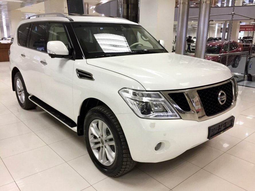 Nissan Patrol y62 салон