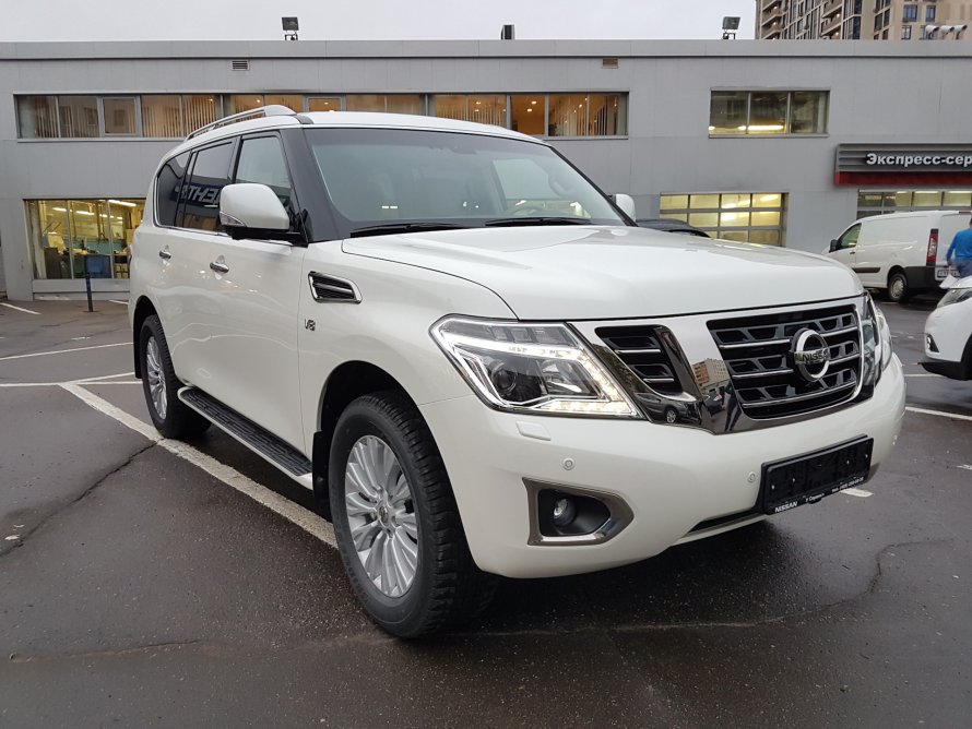 Nissan Patrol 62