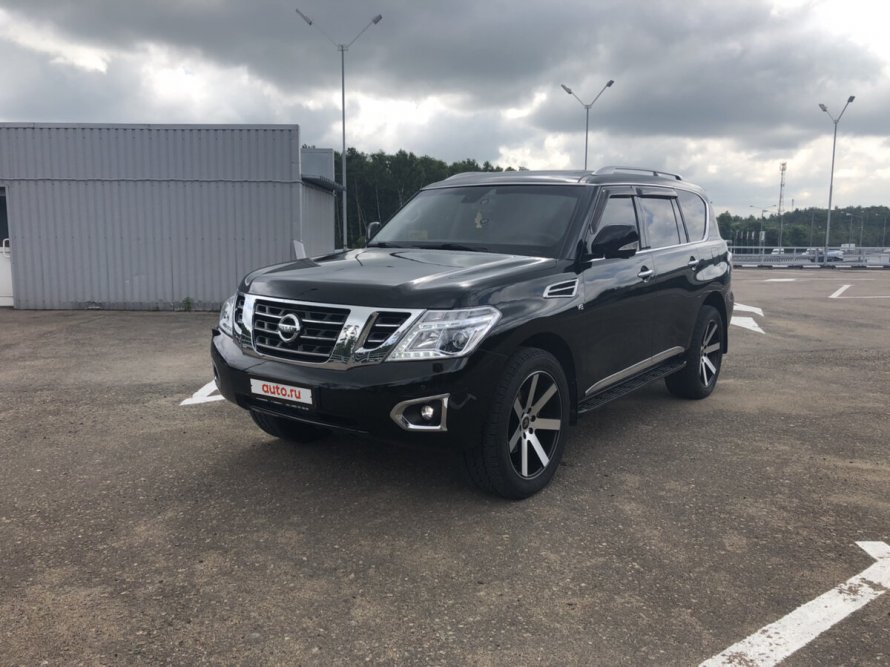 Nissan Patrol vi (y62)