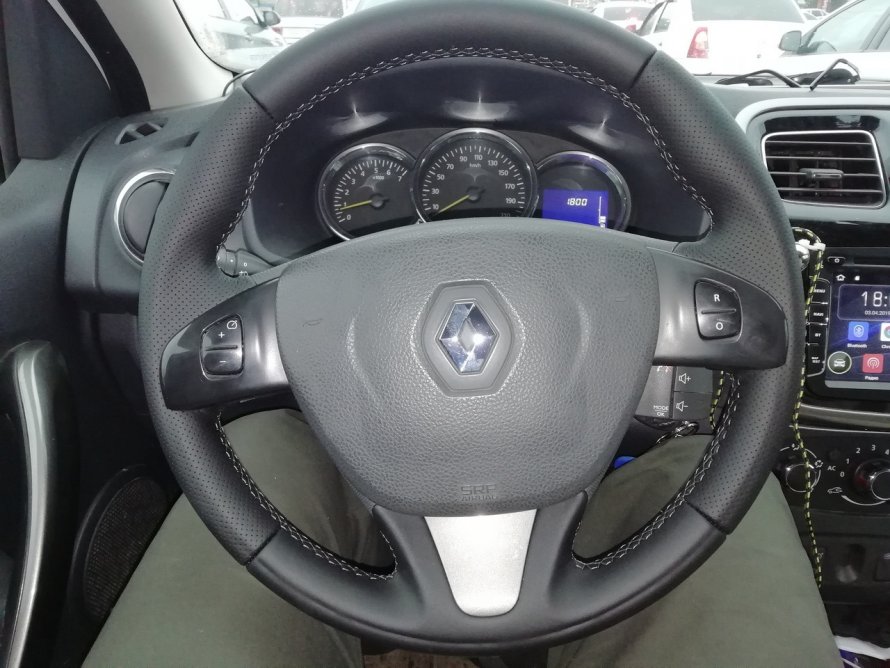 Руль Renault