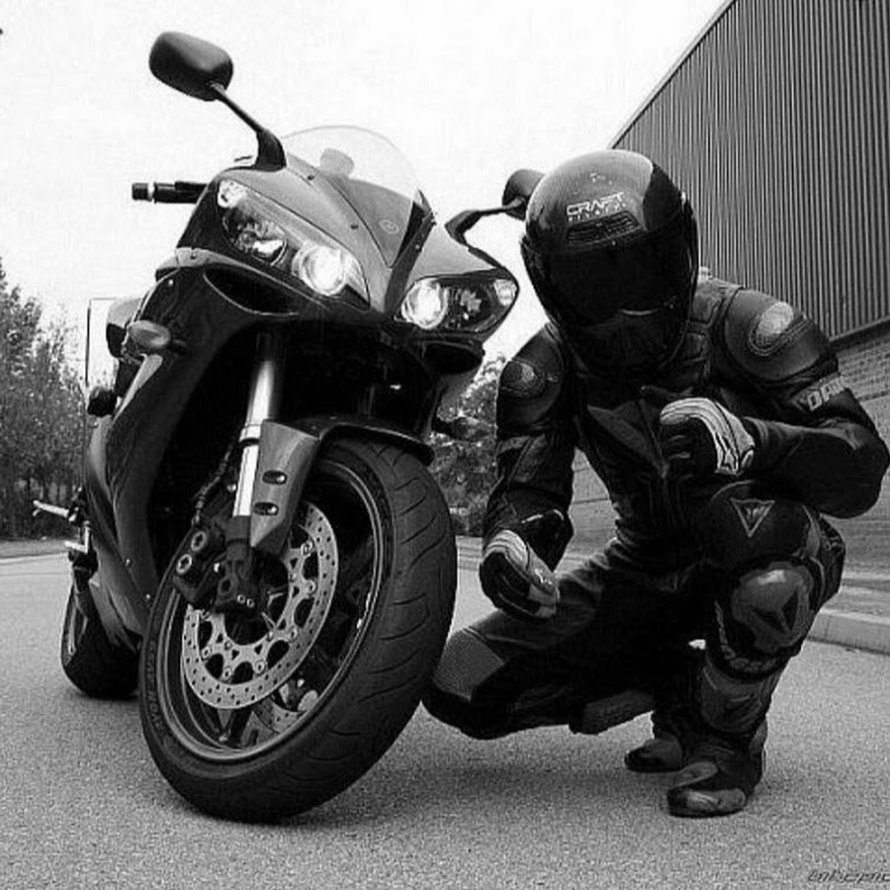 Мотоциклист фото на аву в вк