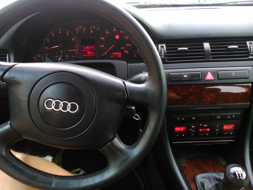 Audi a6 1998 2.4