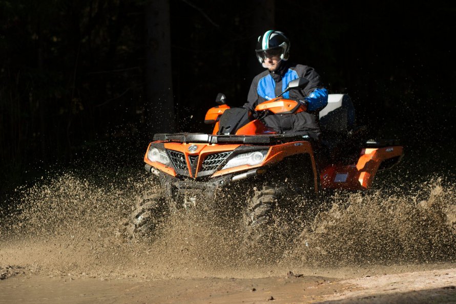 CFMOTO CFORCE 800 ho eps