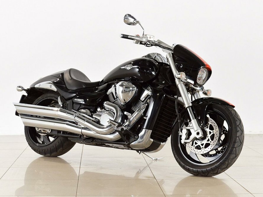 Suzuki Boulevard m109