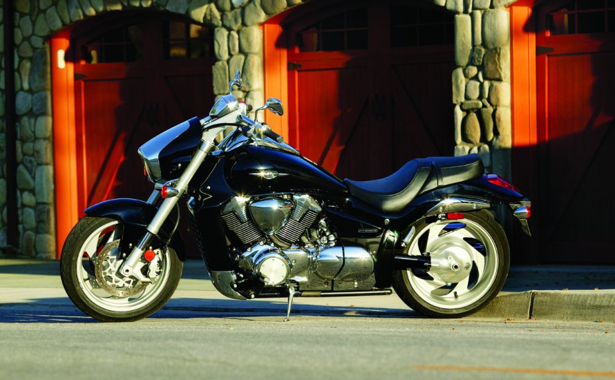 Suzuki Boulevard m109